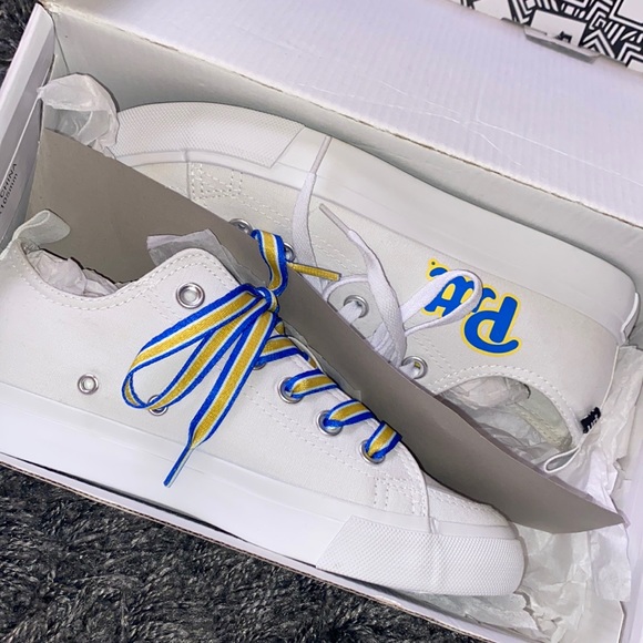 Pitt Converse Style Sneaker - Picture 3 of 5